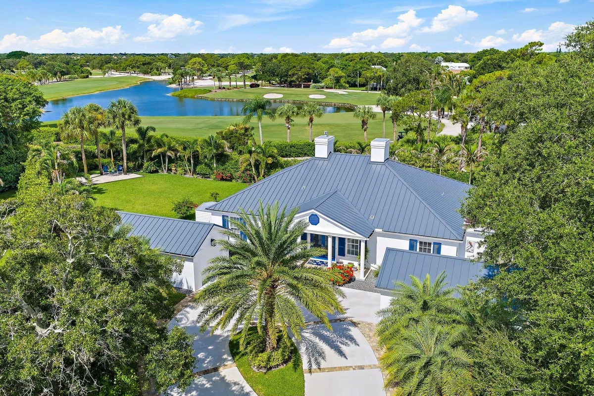 Heritage Oaks Residence