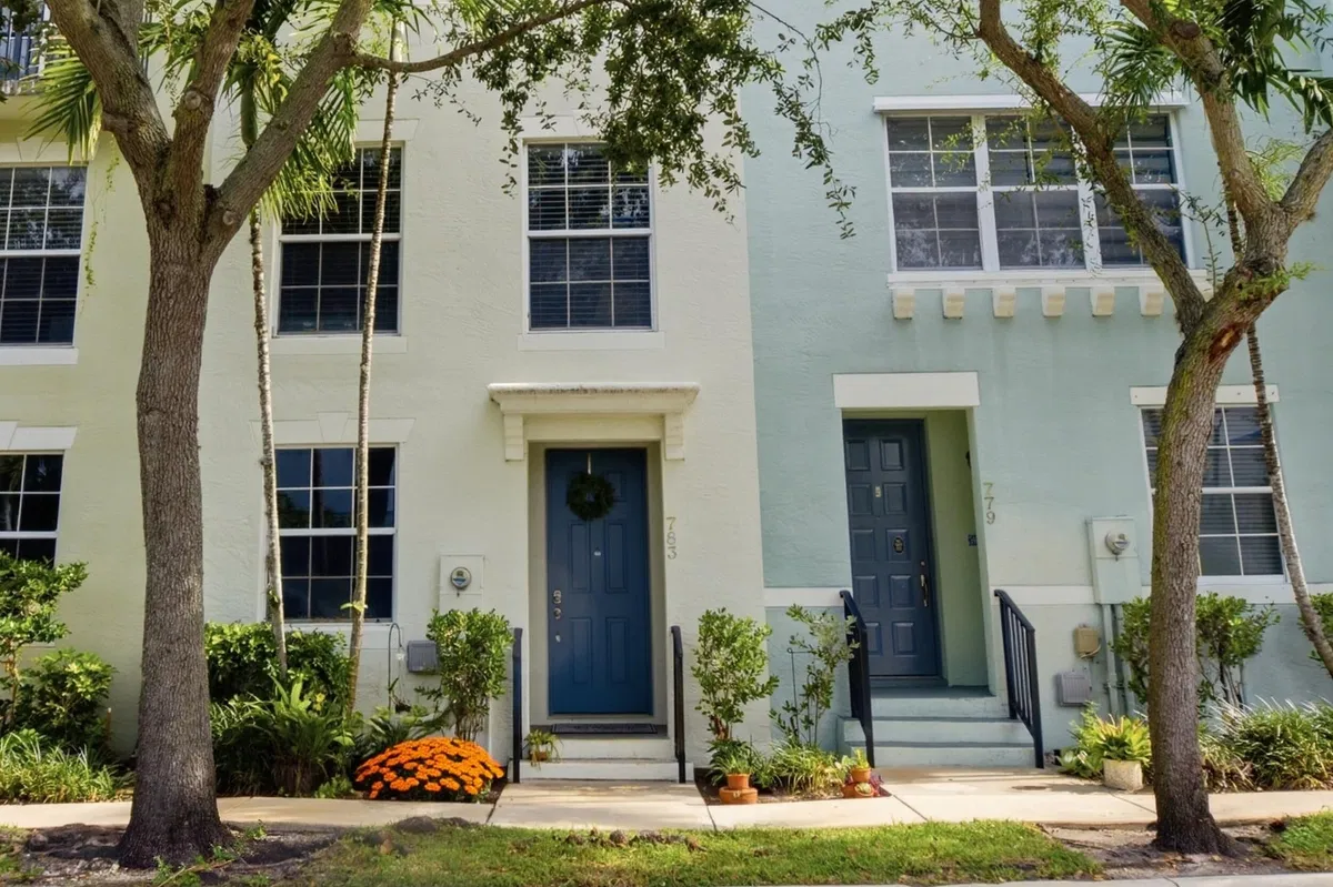 Downtown West Palm Beach Residence