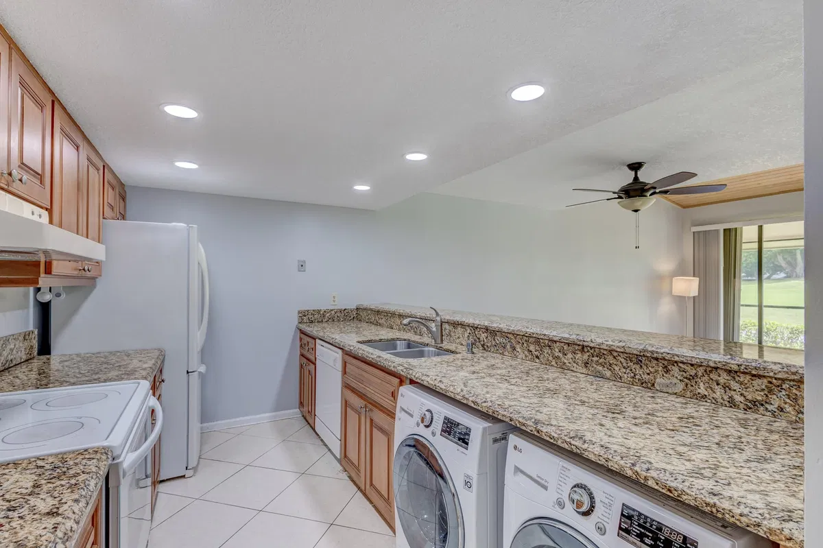 PGA National Palm Beach Gardens Residence photo 19