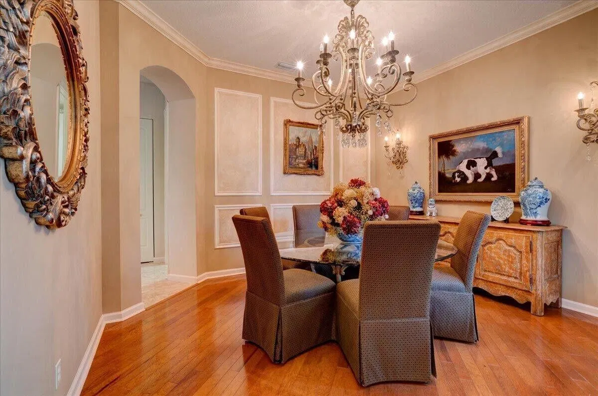 Residence photo 43