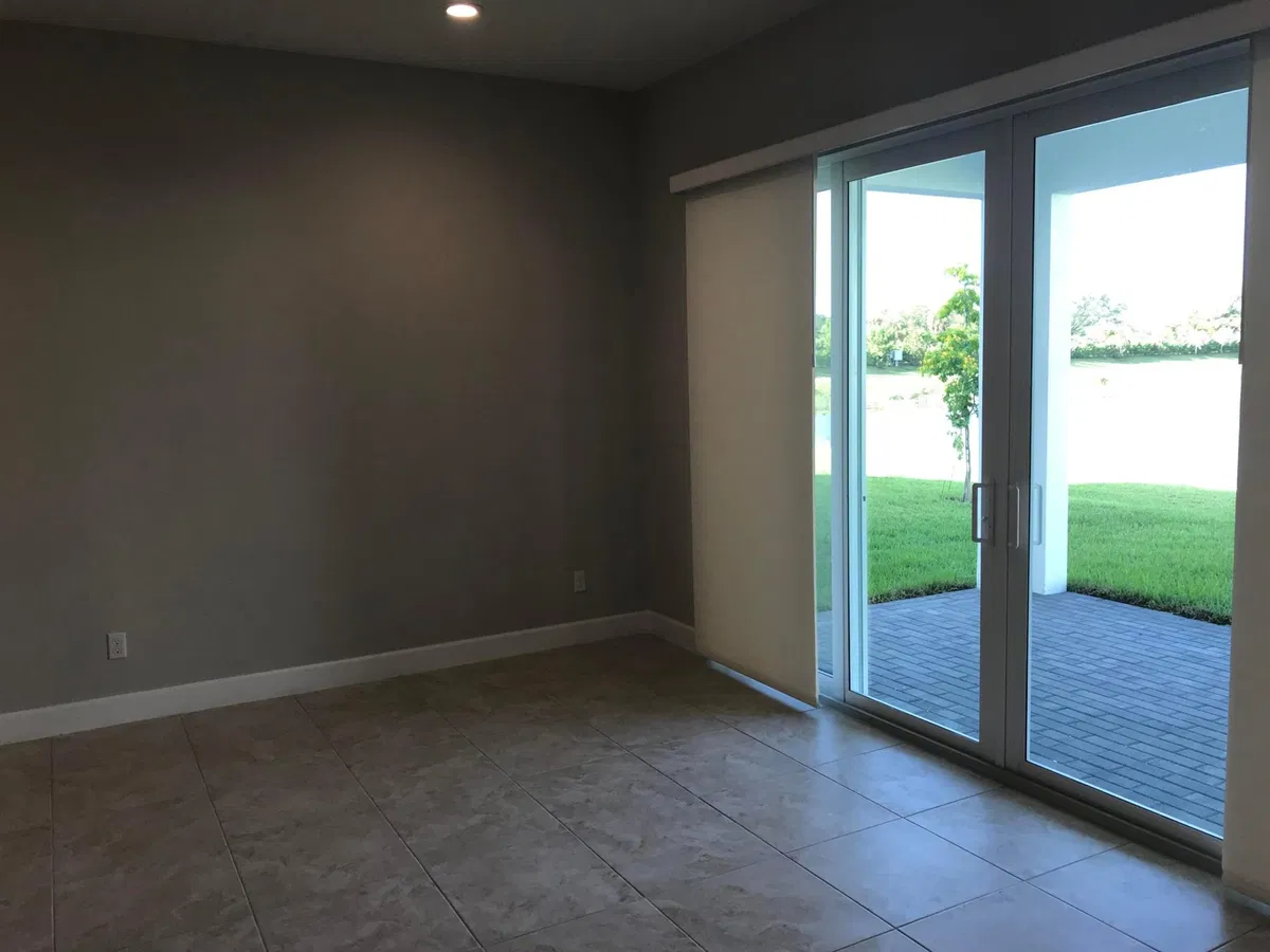 Residence photo 22