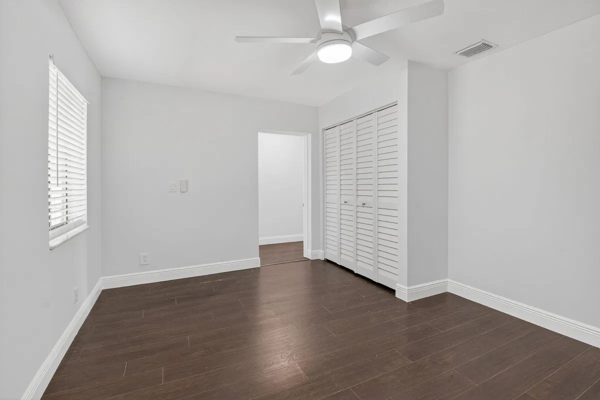 Residence photo 31