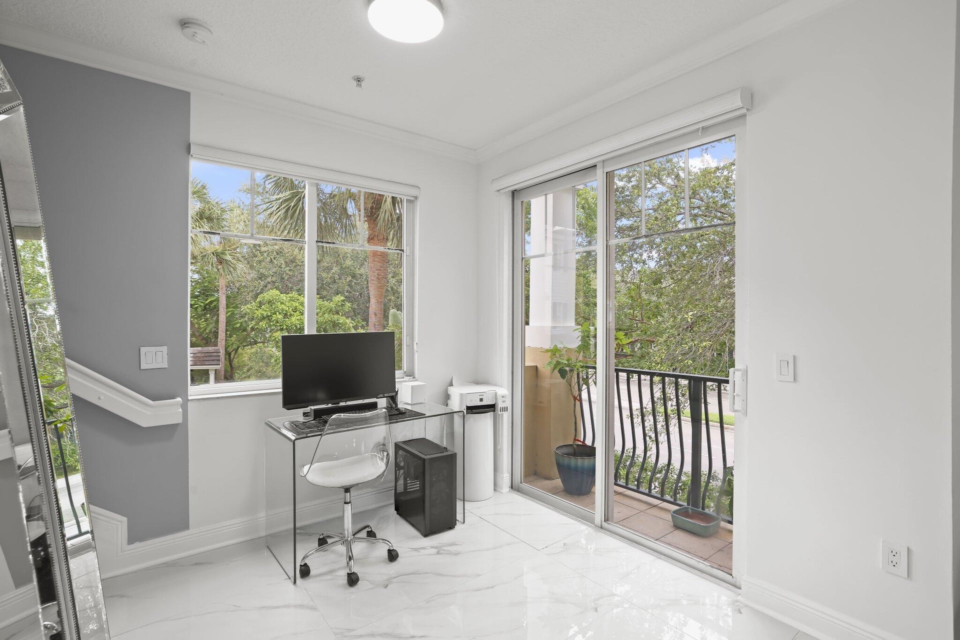  Residence photo 16