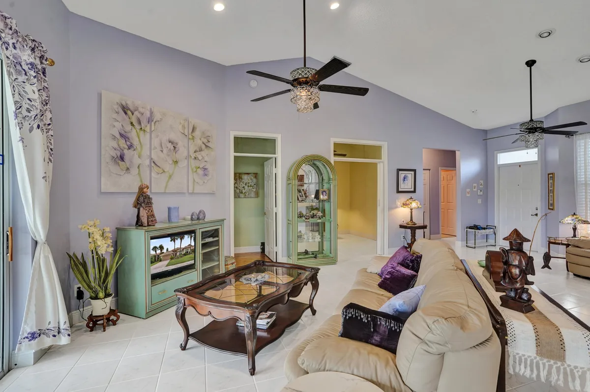  Residence photo 10