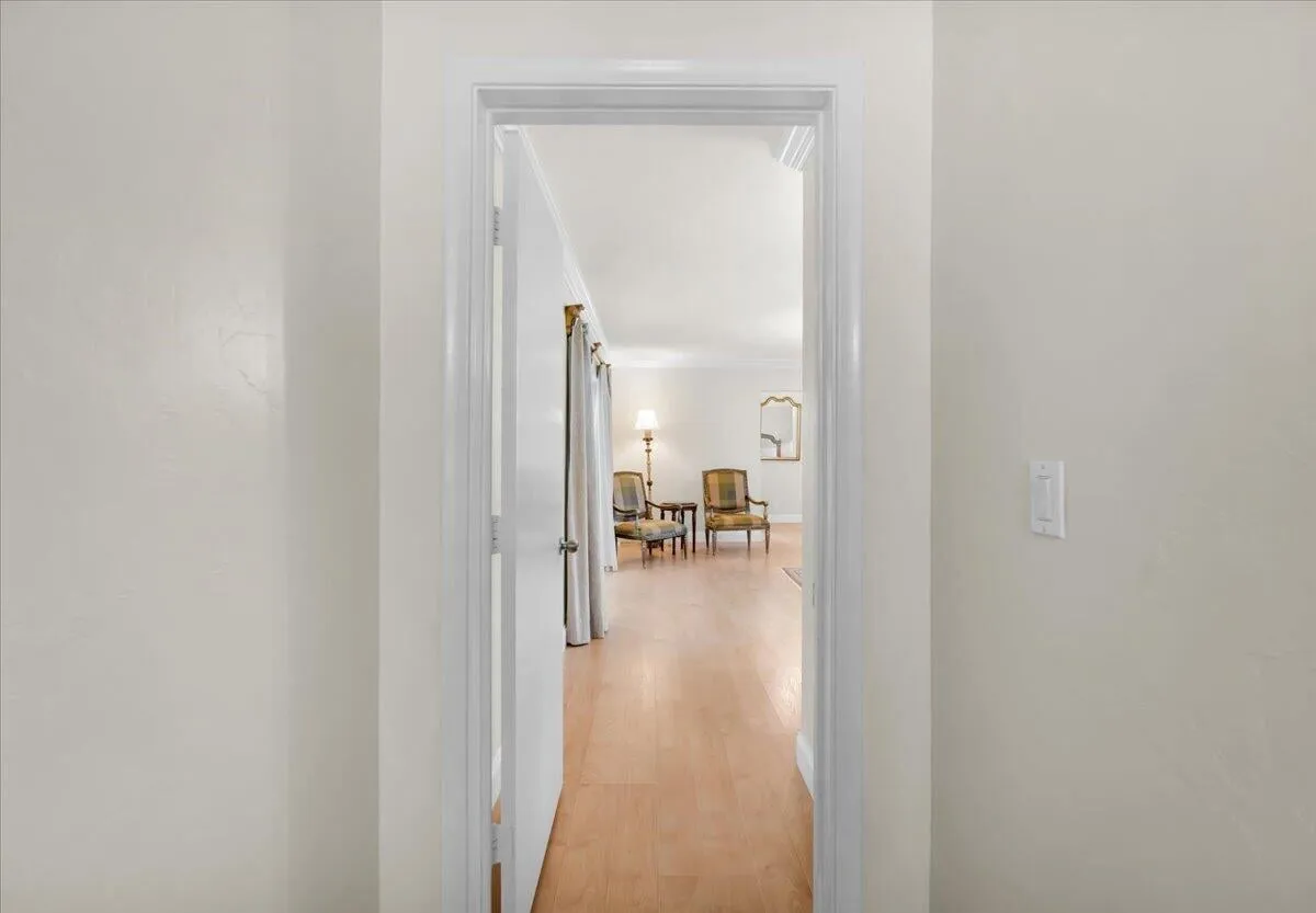 Boca Bath & Tennis Residence photo 28