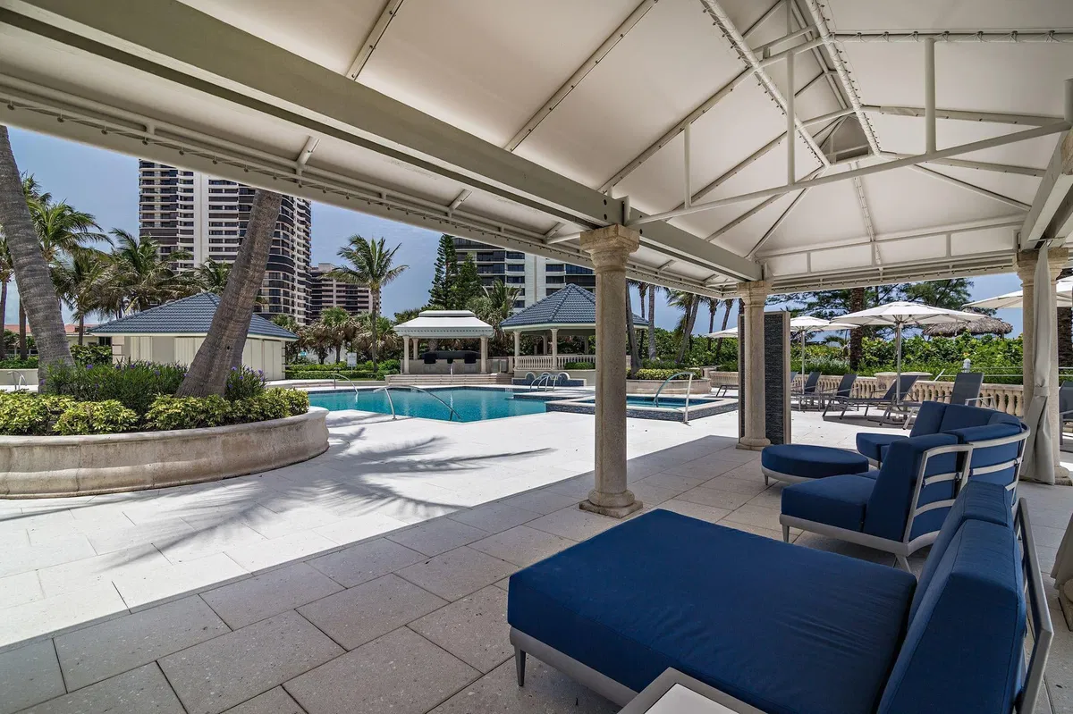 Oasis Singer Island Unit 6A photo 40