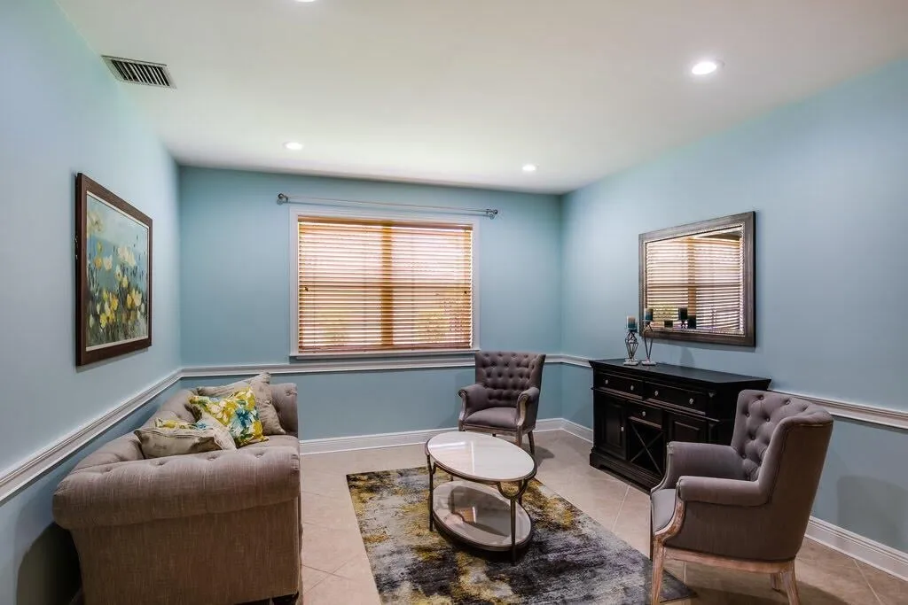 Residence photo 4