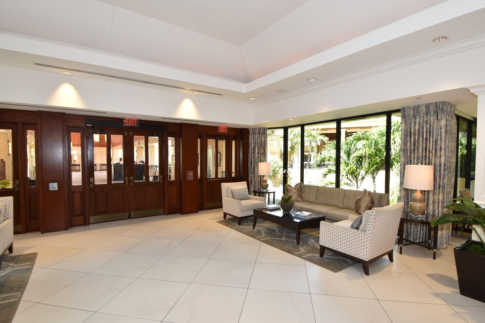 Unit 5502 photo 142
