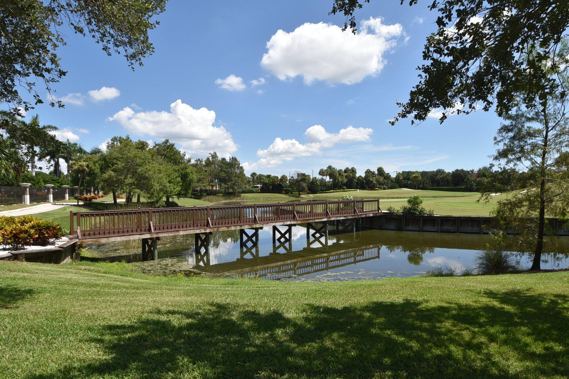 Unit 5502 photo 148
