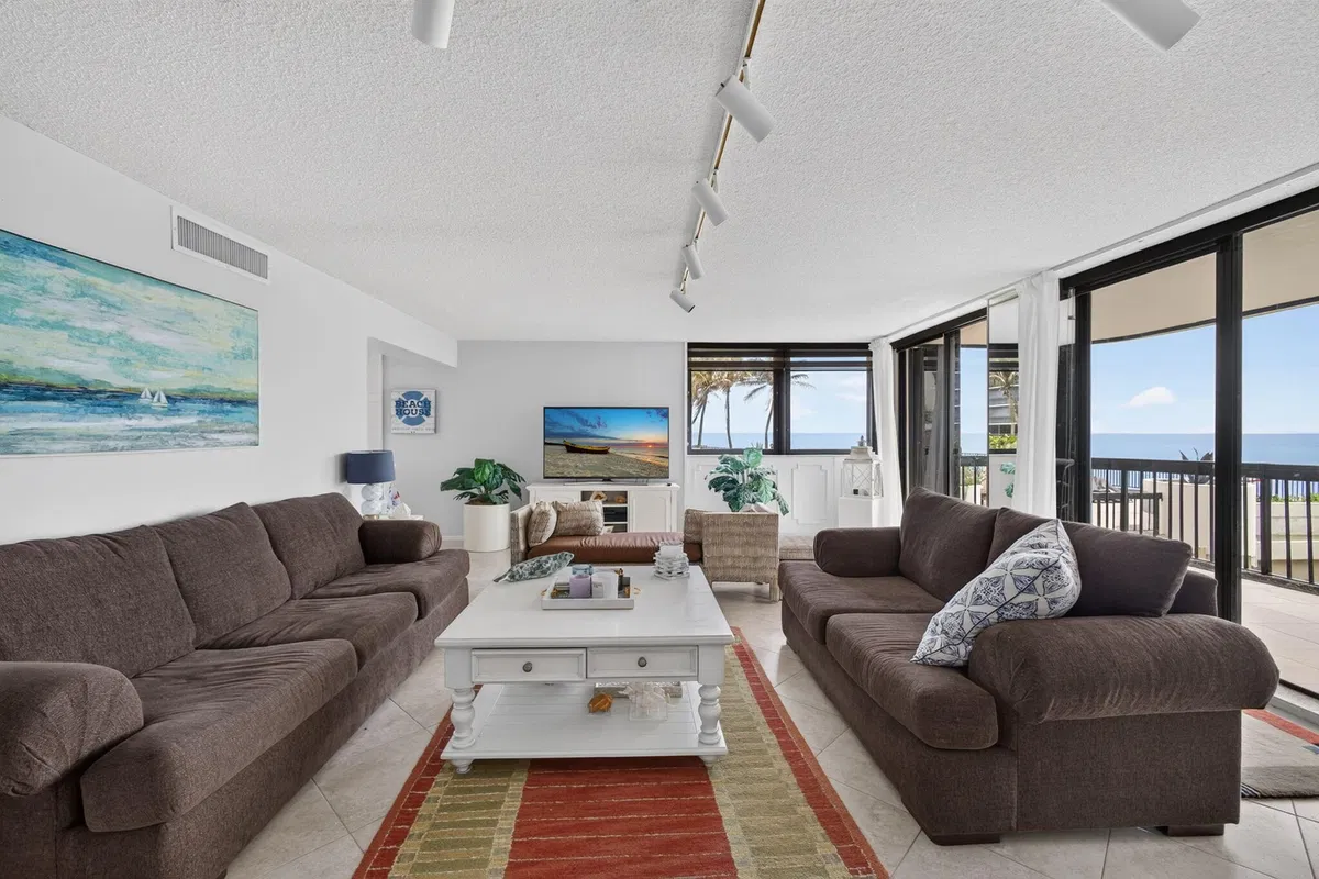 Eastpointe Singer Island Unit 2e photo 16