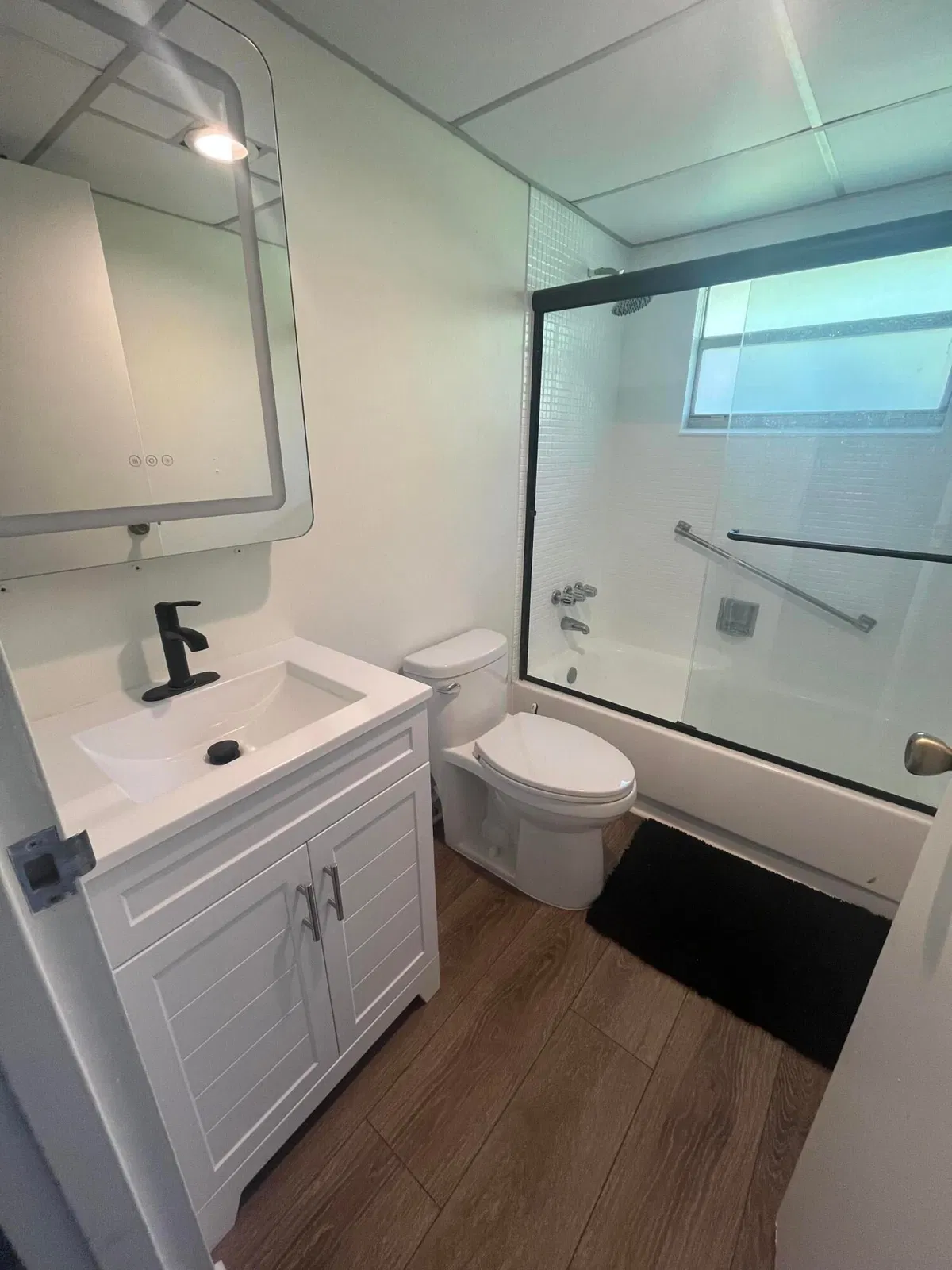 Residence photo 16