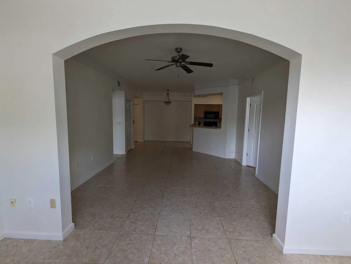 Unit 9103 photo 10