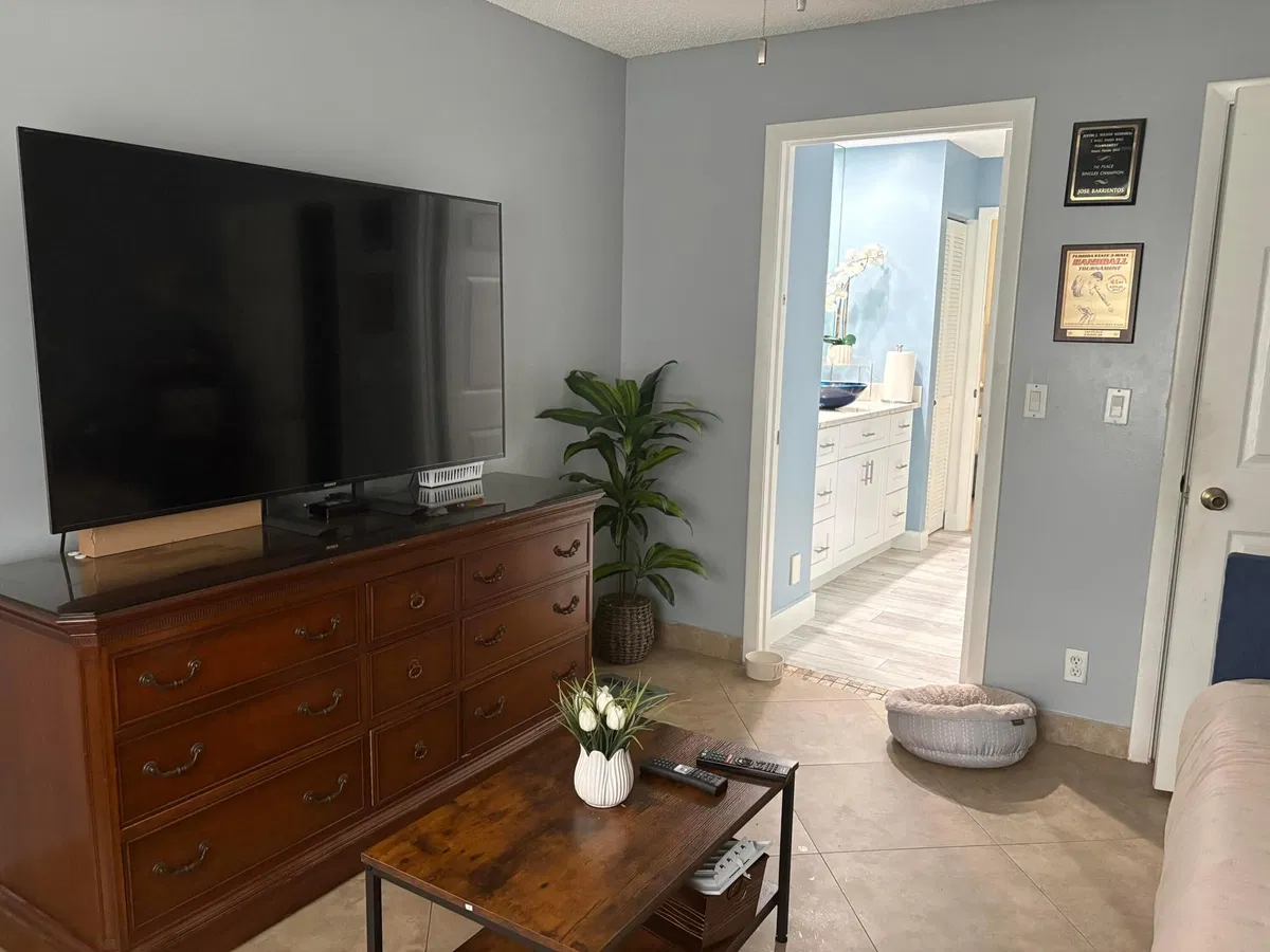Residence photo 31