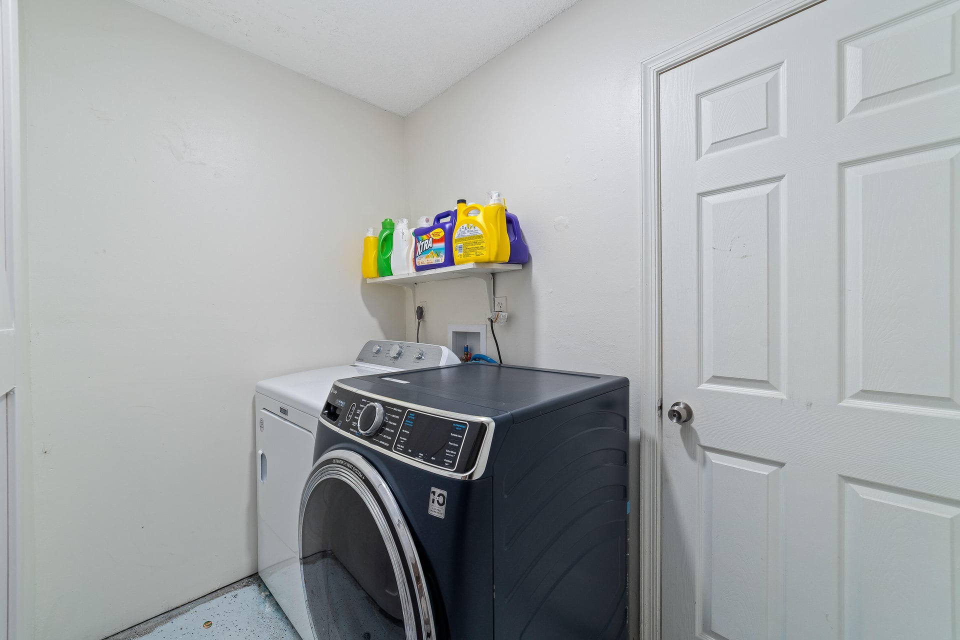 Residence photo 19