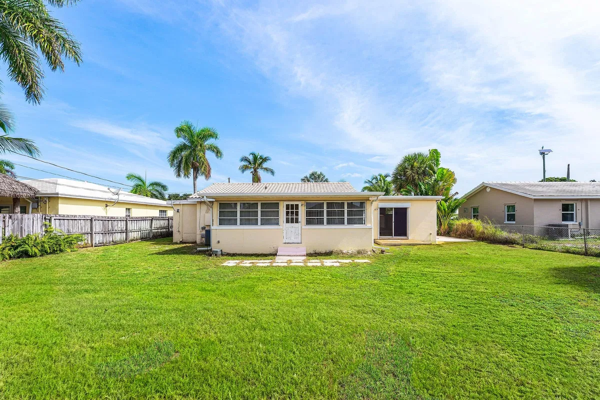  Residence photo 31