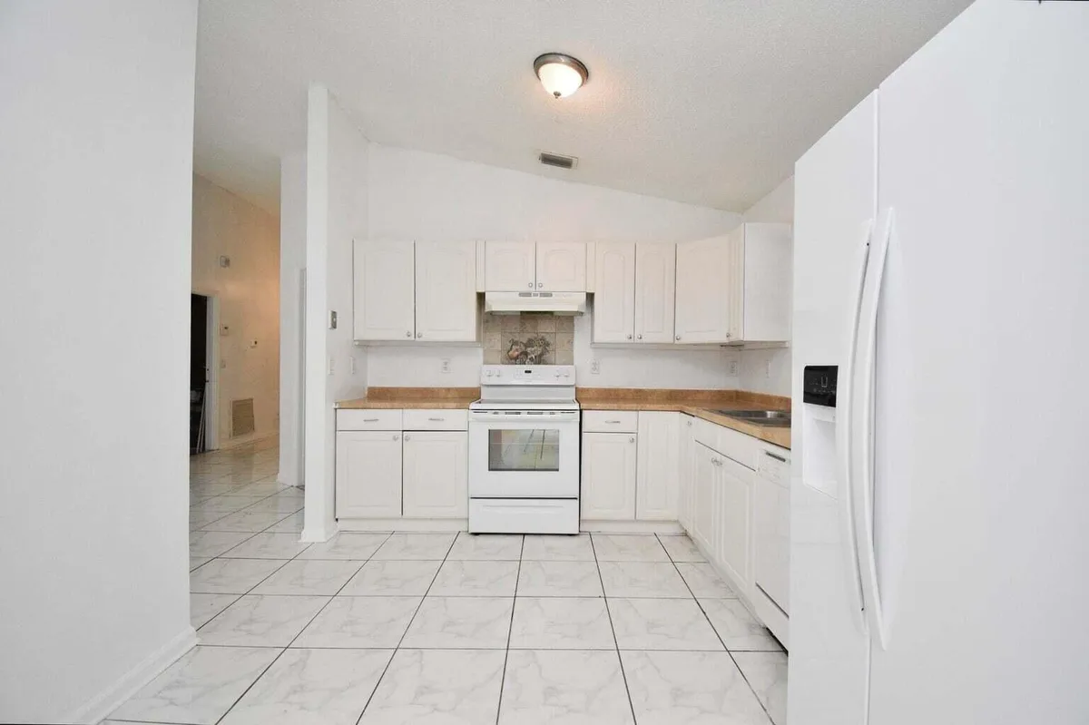 Residence photo 7