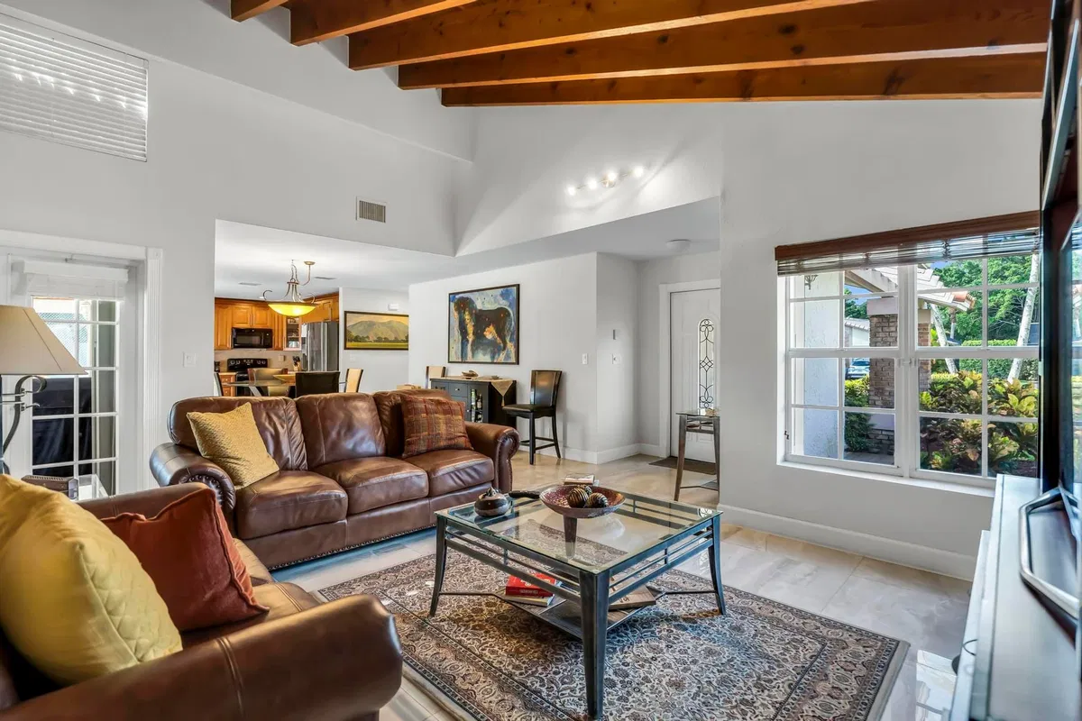 Residence photo 10