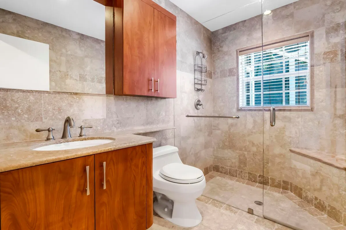 Residence photo 22