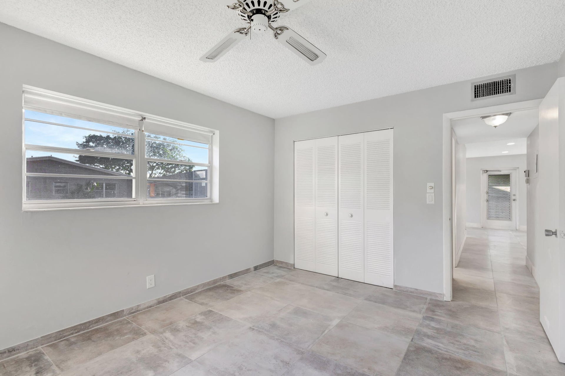 Residence photo 13
