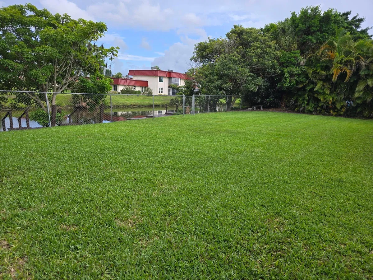 Residence photo 31