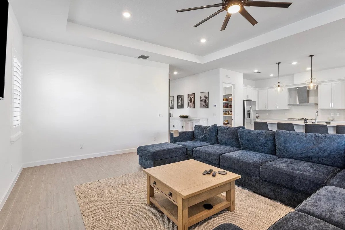 Residence photo 28