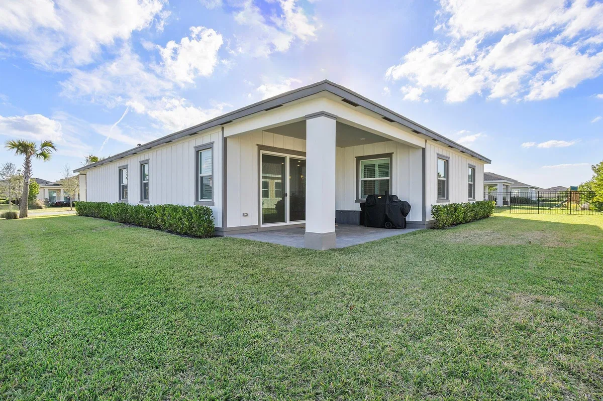 Residence photo 37