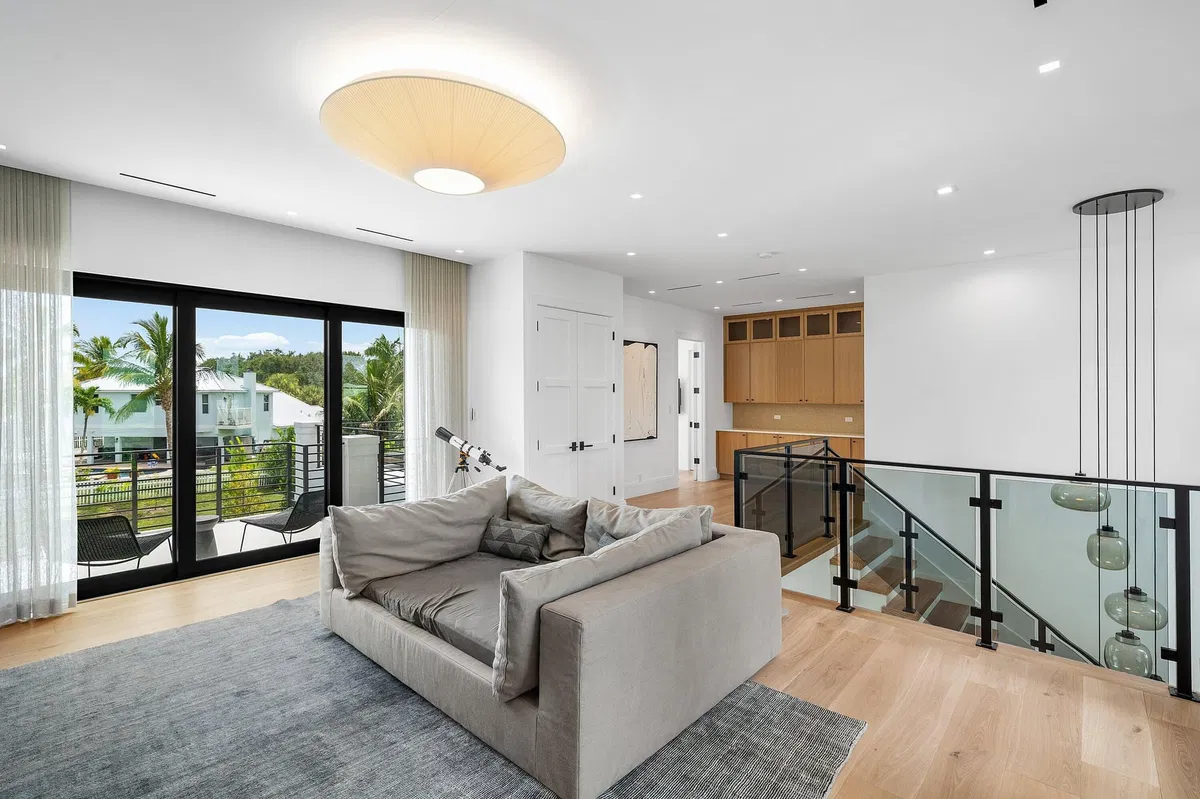  Residence photo 43