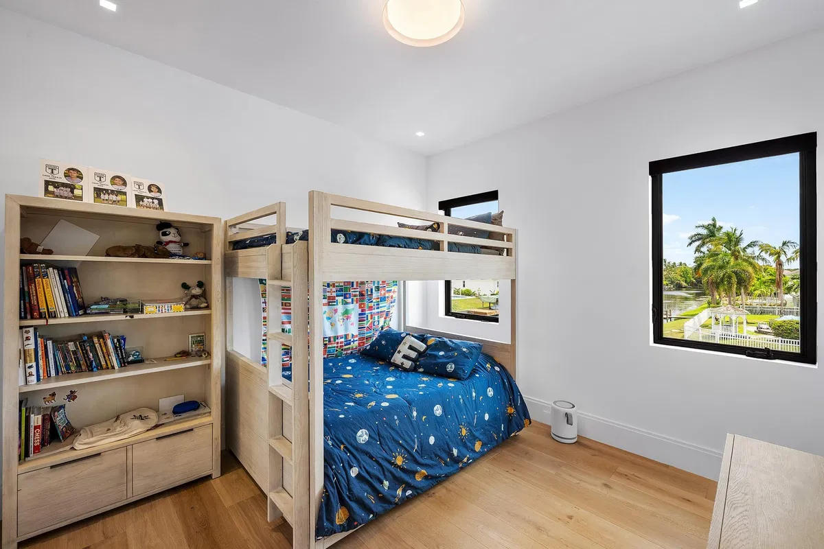  Residence photo 46