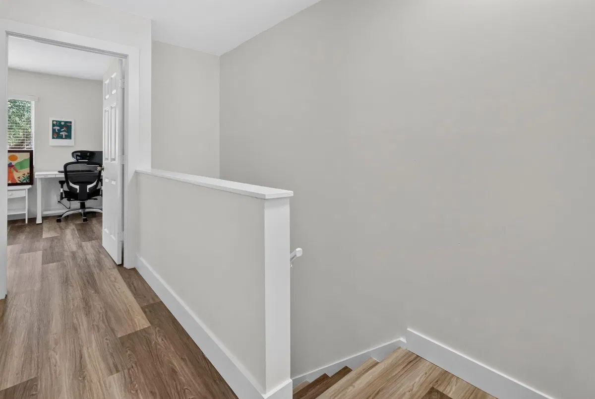 Residence photo 16