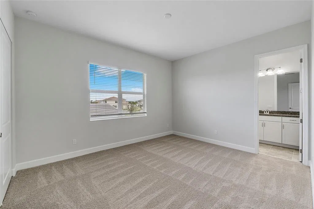 Residence photo 13
