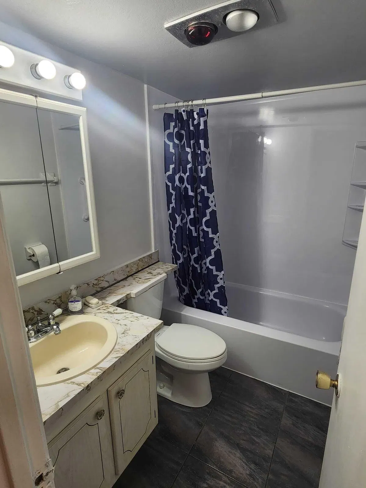  Unit B212 photo 10