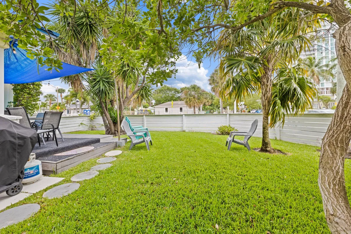 NOMAR West Palm Beach Residence photo 7