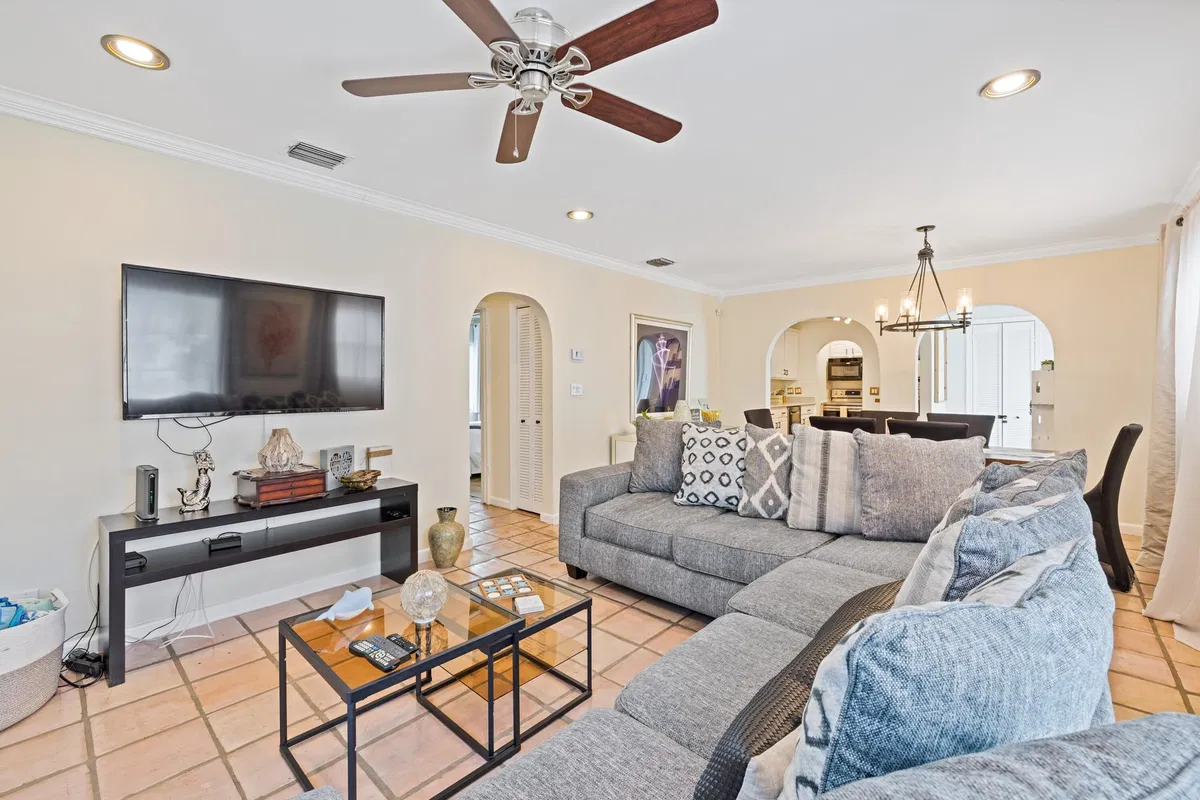 NOMAR West Palm Beach Residence photo 34