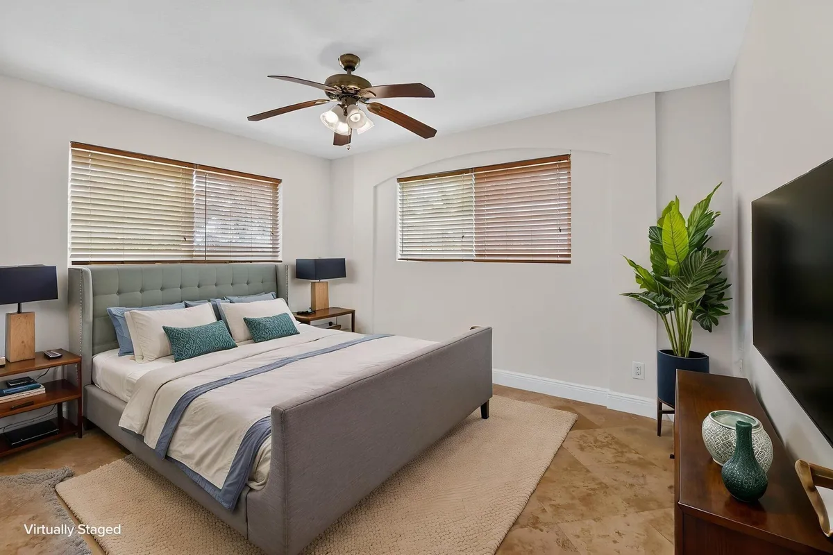  Residence photo 22