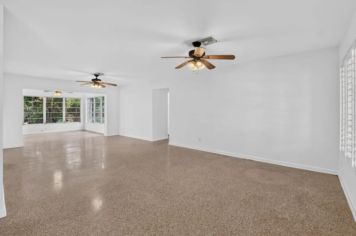 Residence photo 13