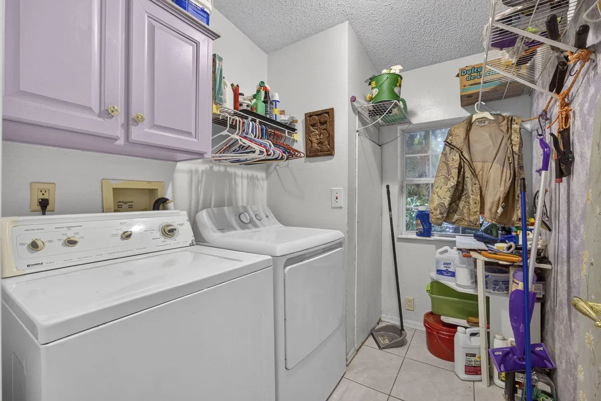  Residence photo 25