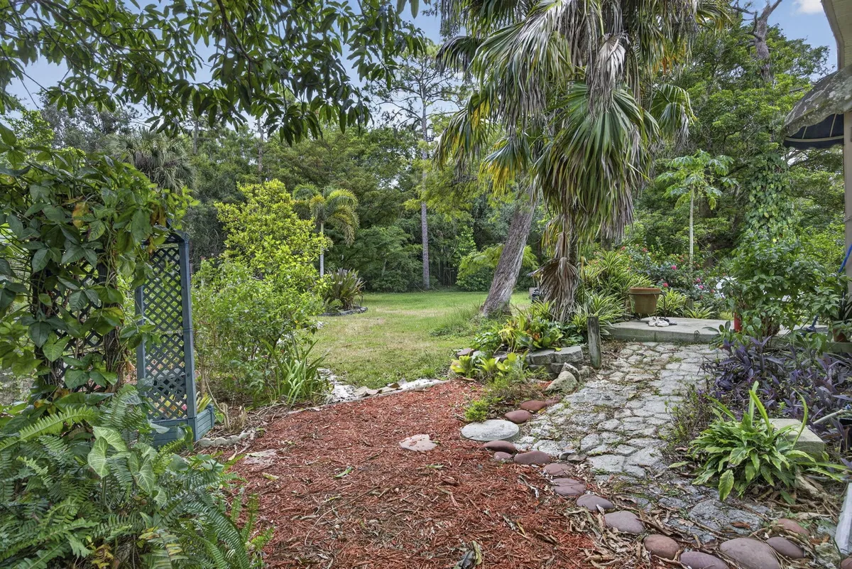  Residence photo 52