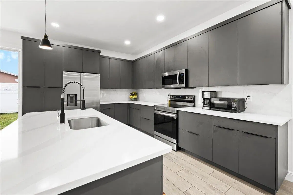 Residence photo 16