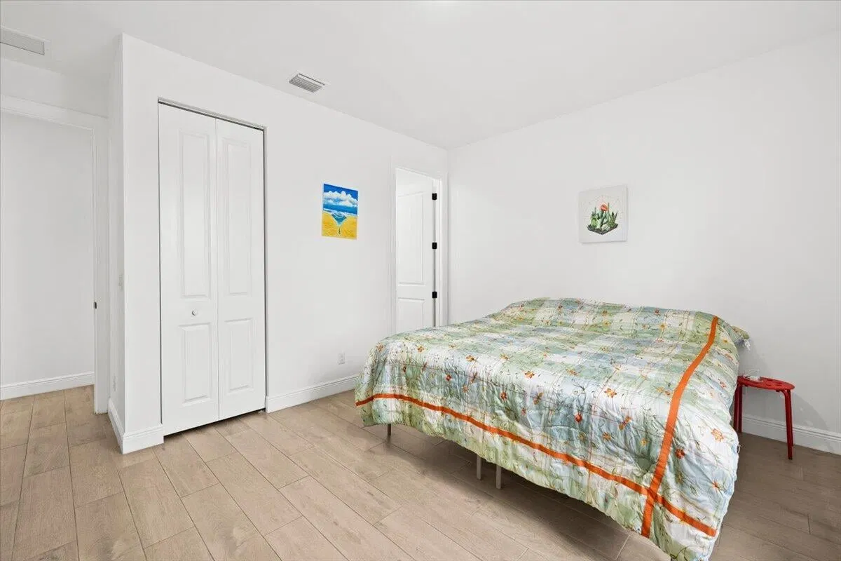 Residence photo 19