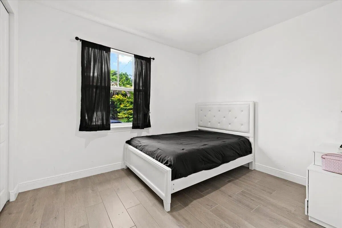 Residence photo 22
