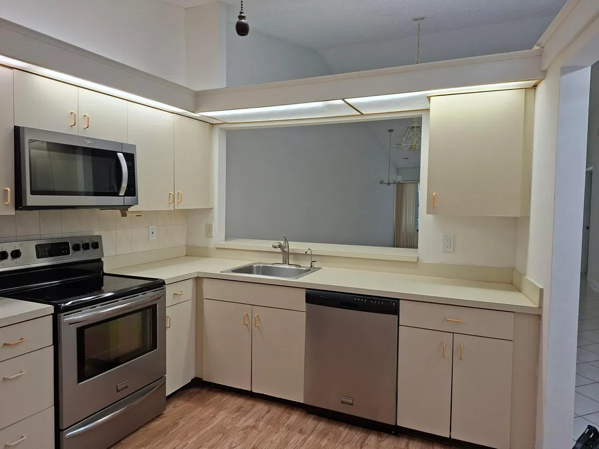 Residence photo 7