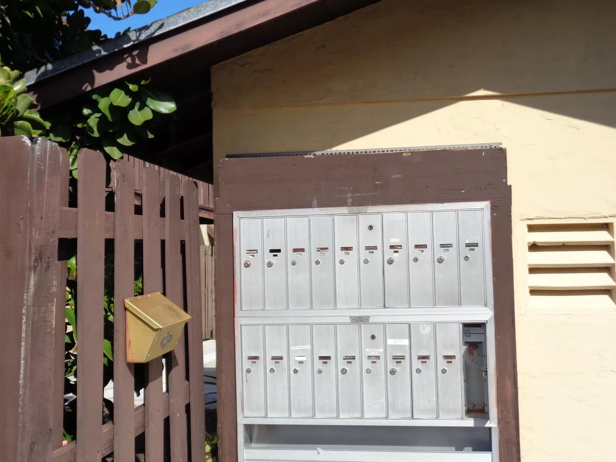 Unit 104 photo 25