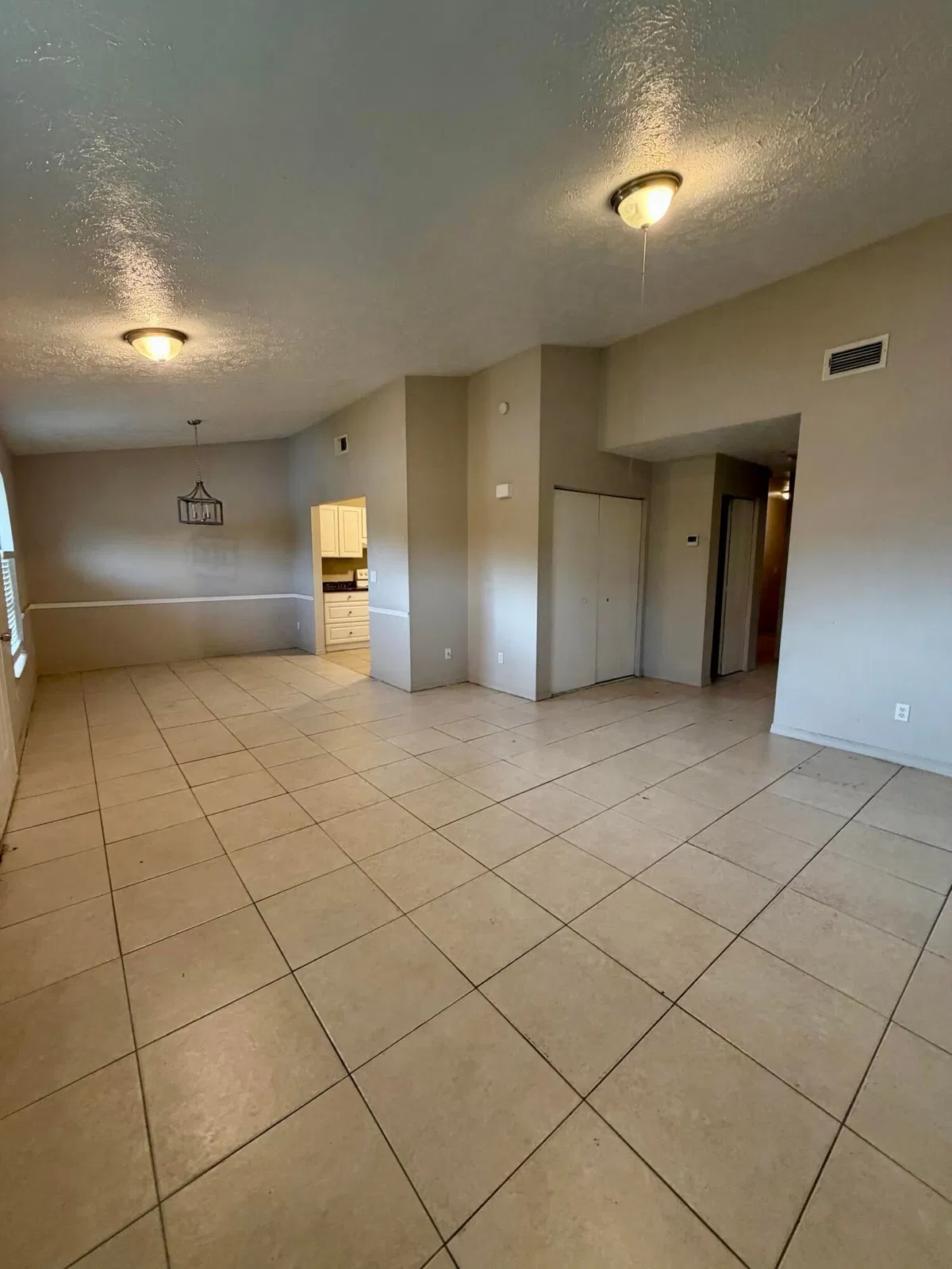 Residence photo 4