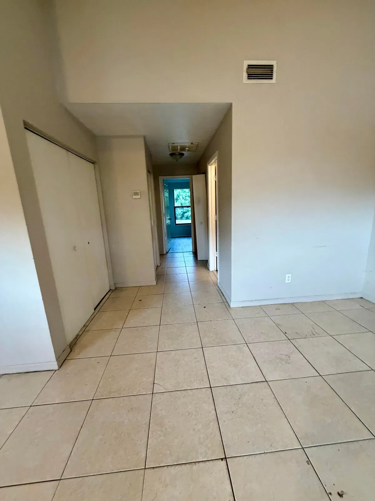 Residence photo 7