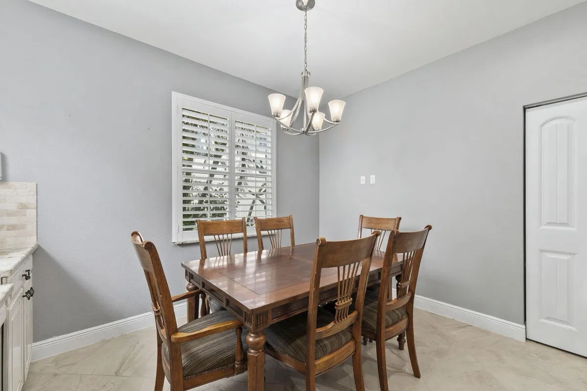 Residence photo 7