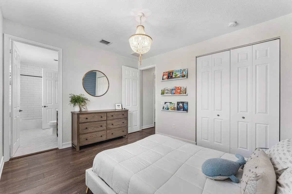 Residence photo 31
