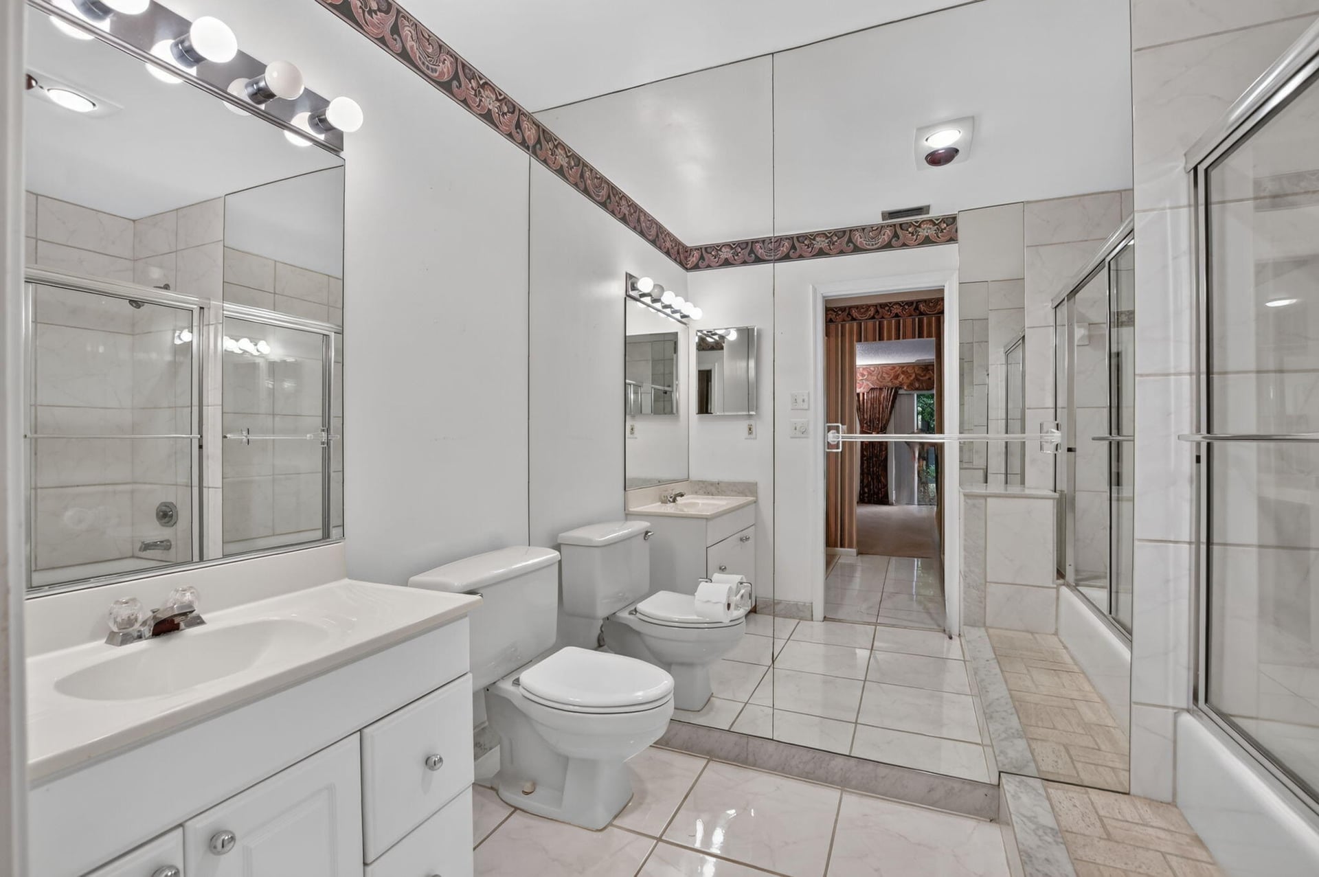 Residence photo 31