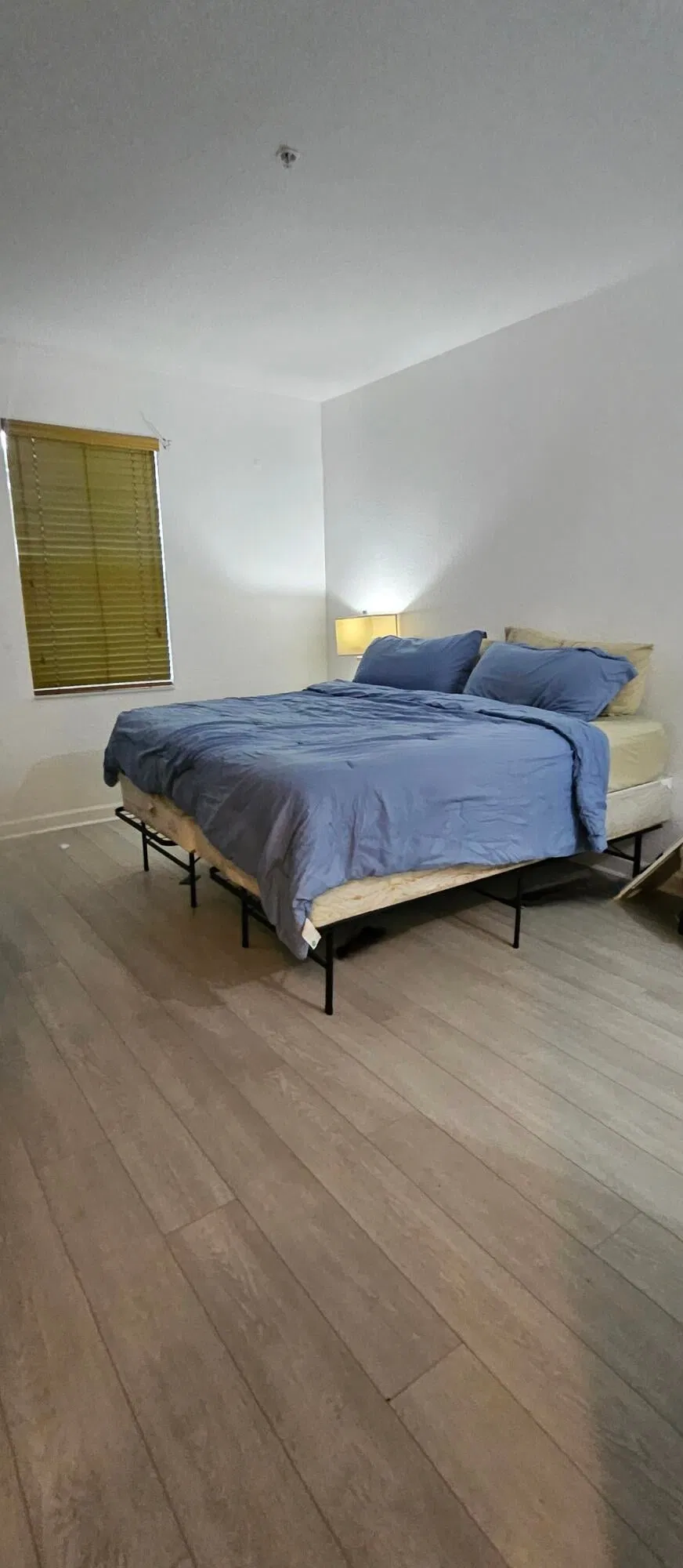 Unit 423 photo 22