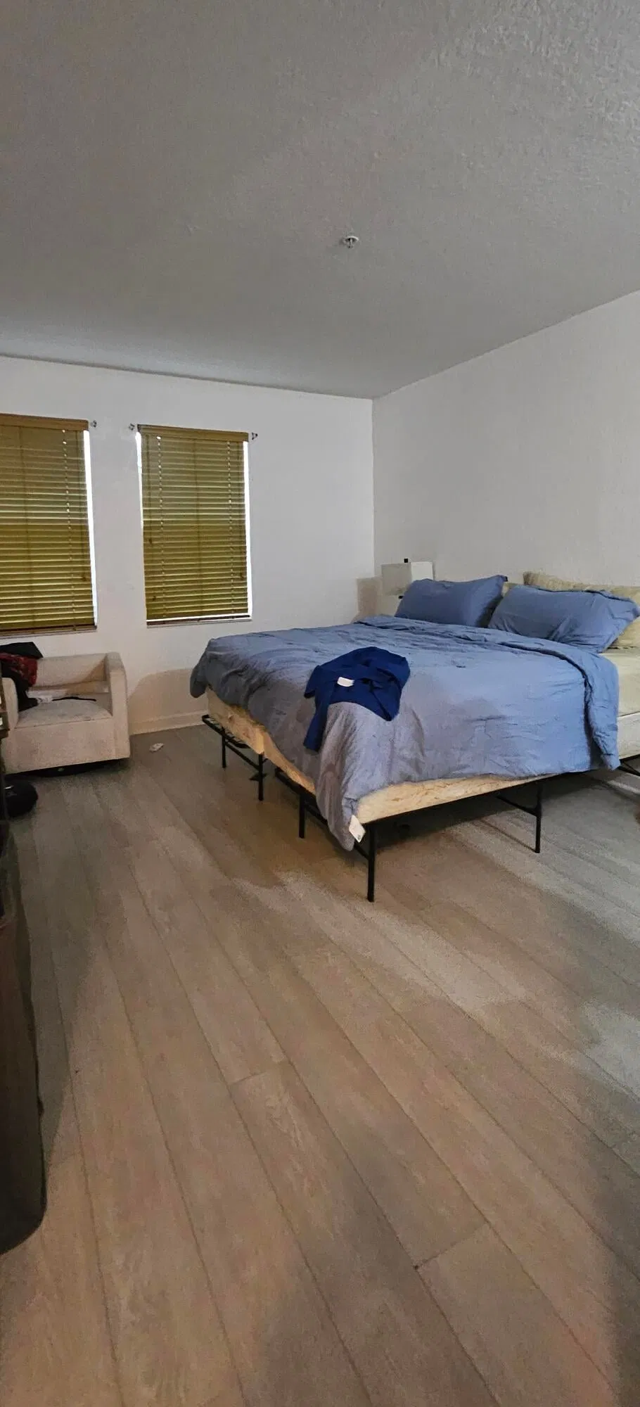 Unit 423 photo 28
