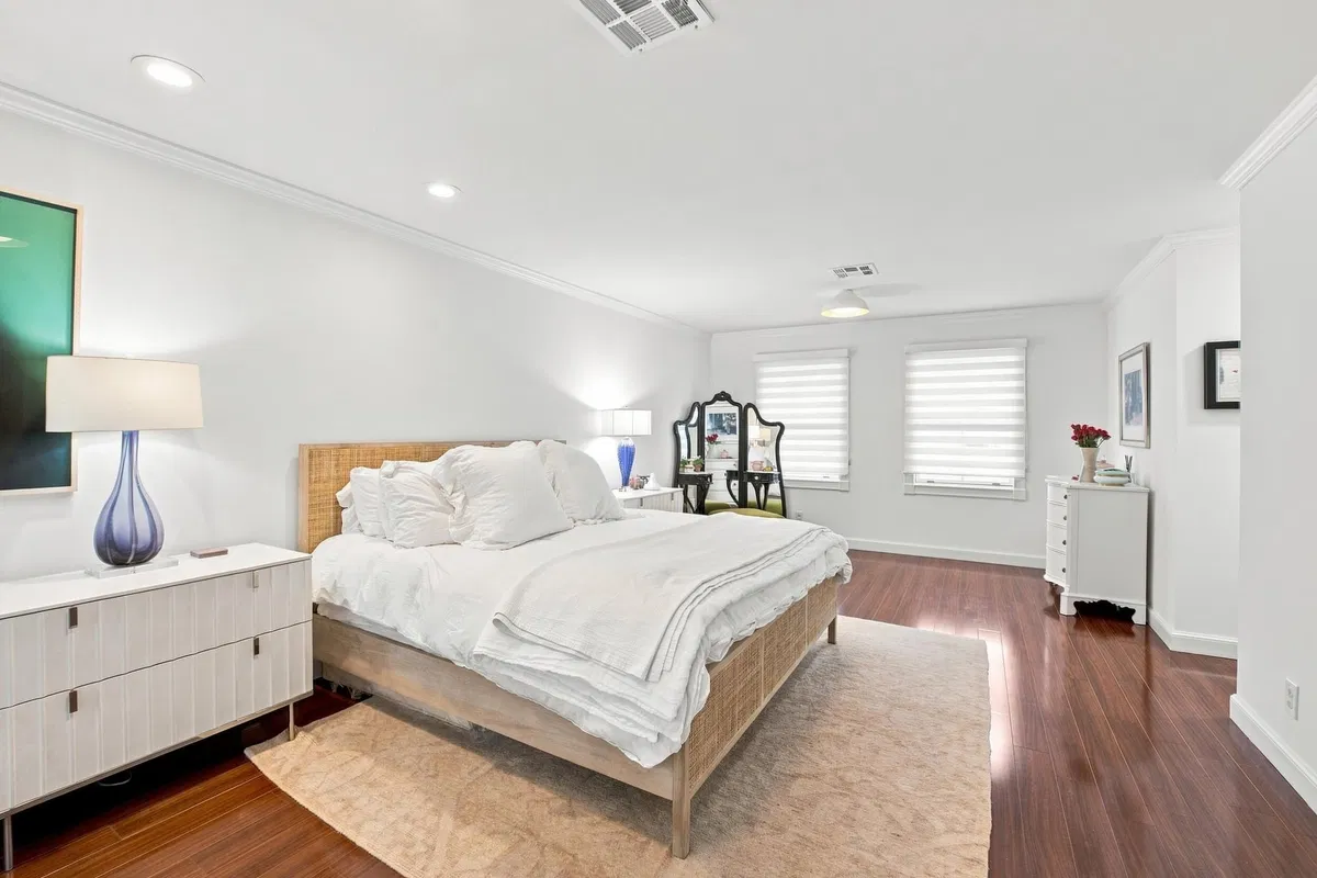 Woodfield Country Club Residence photo 34